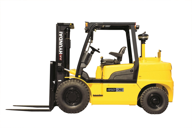 Hyundai погрузчик 50D 7AE обзор